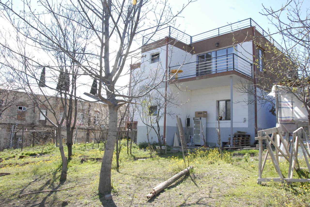 Agora Apartment Tbilisi Exterior photo