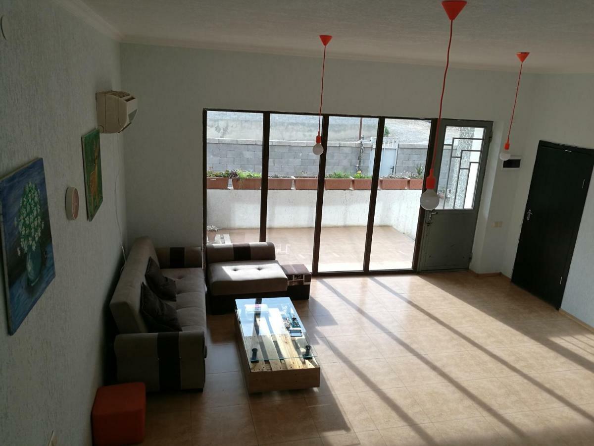 Agora Apartment Tbilisi Exterior photo